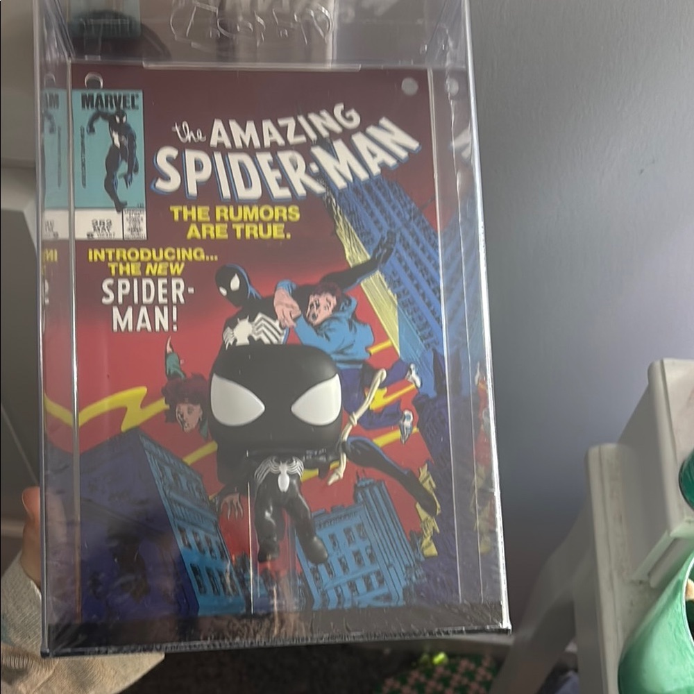Marvel Amazing Spider-Man Comic with Funko Pop